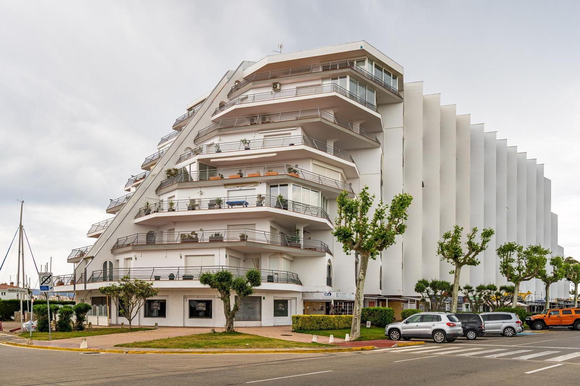 Apartamento Frente Al Canal Con Terraza Empuriabrava Kültér fotó