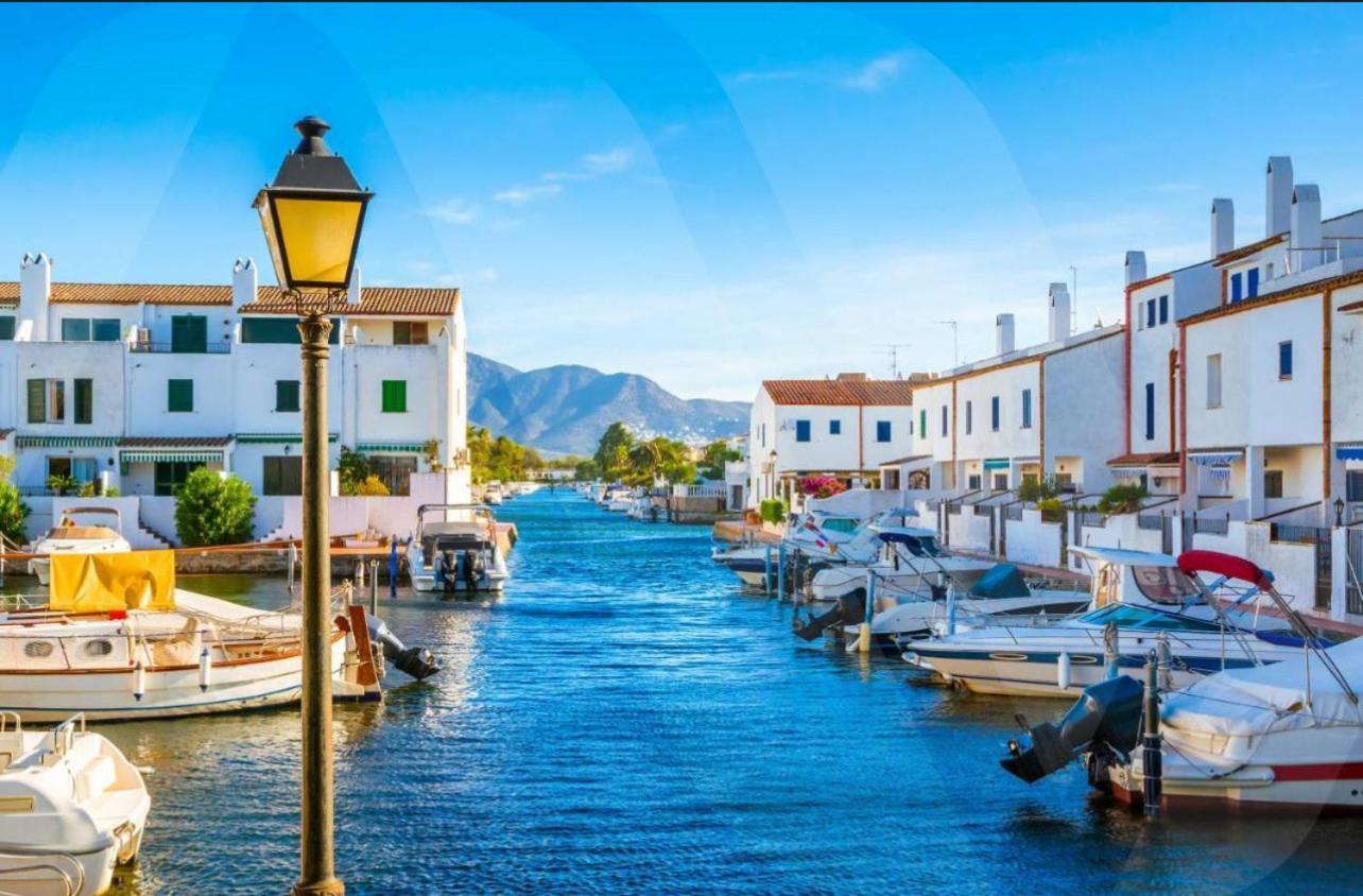 Apartamento Frente Al Canal Con Terraza Empuriabrava Kültér fotó