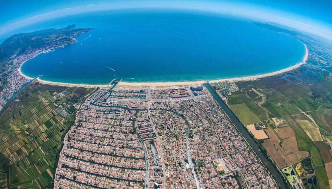 Apartamento Frente Al Canal Con Terraza Empuriabrava Kültér fotó